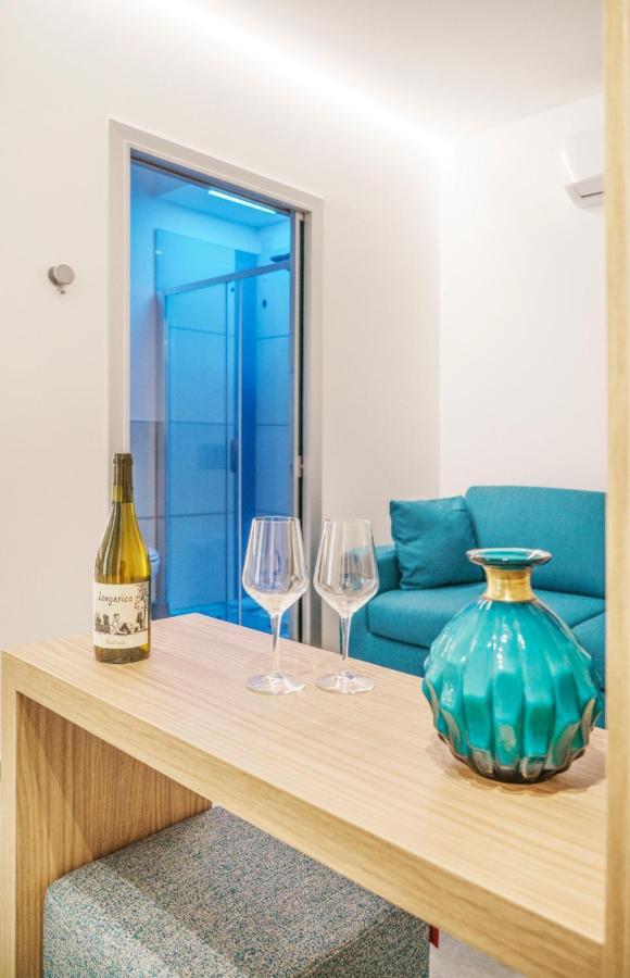 Oasi Del Golfo Suites B&B Кастеламаре дел Голфо Екстериор снимка